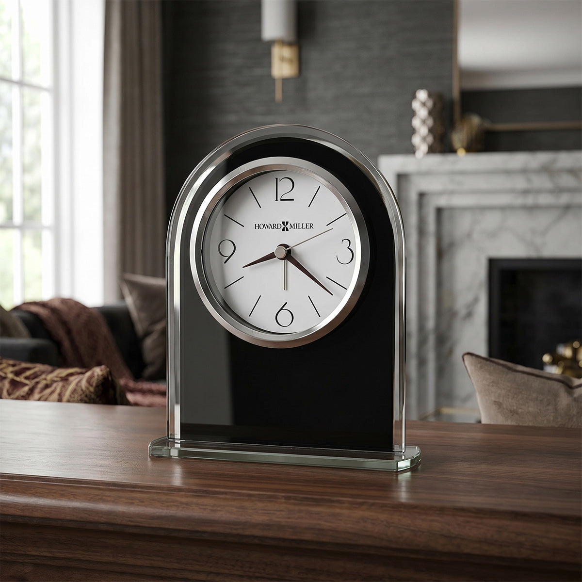 Horloge de table en ébène lustré