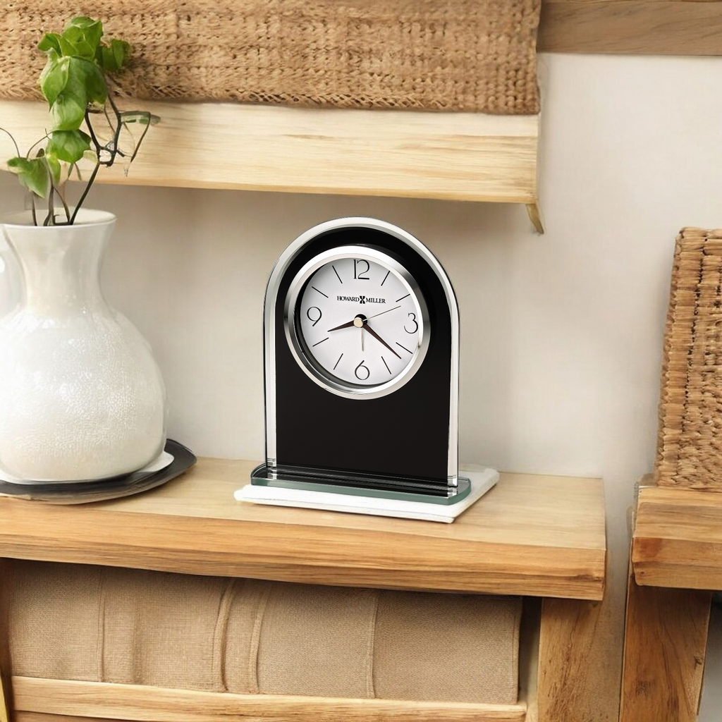 Horloge de table en ébène lustré 