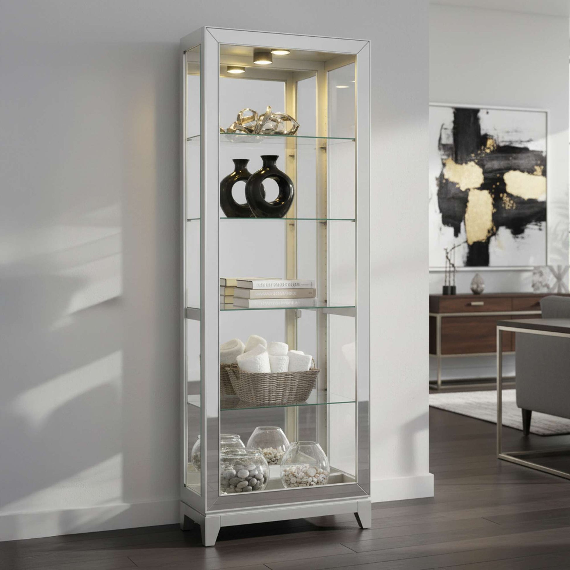 Shayne Curio Cabinet