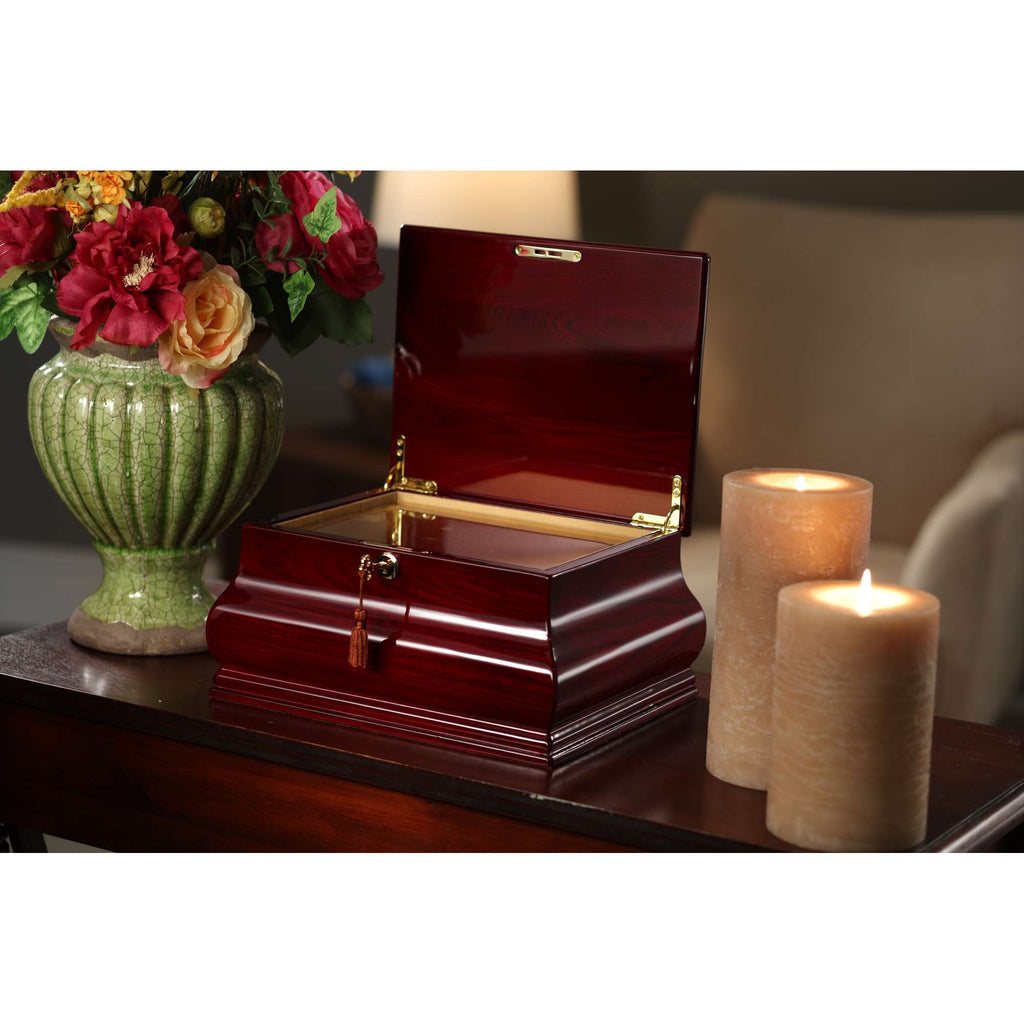 Bombay Urn Chest