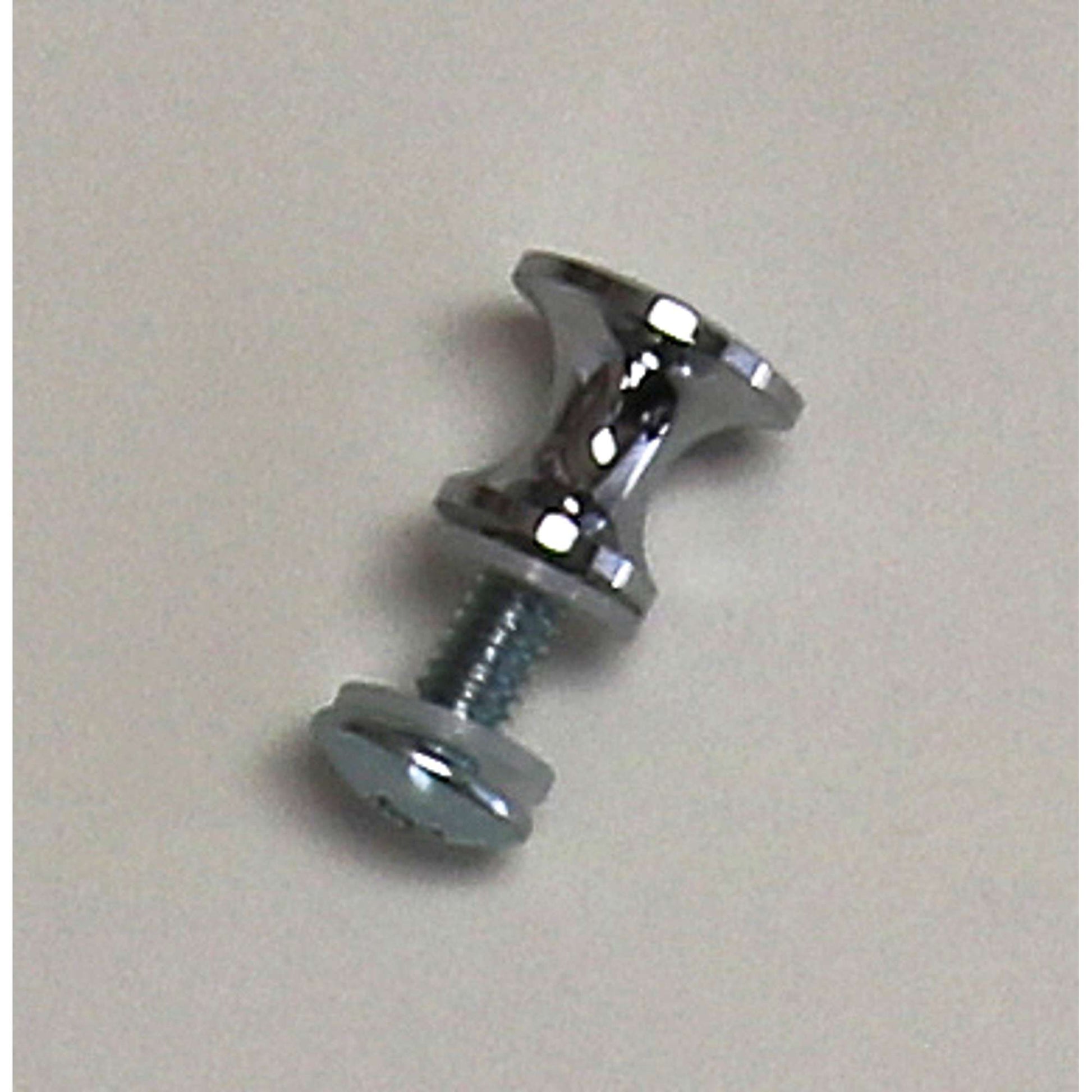 Bouton du panneau d'accès latéral