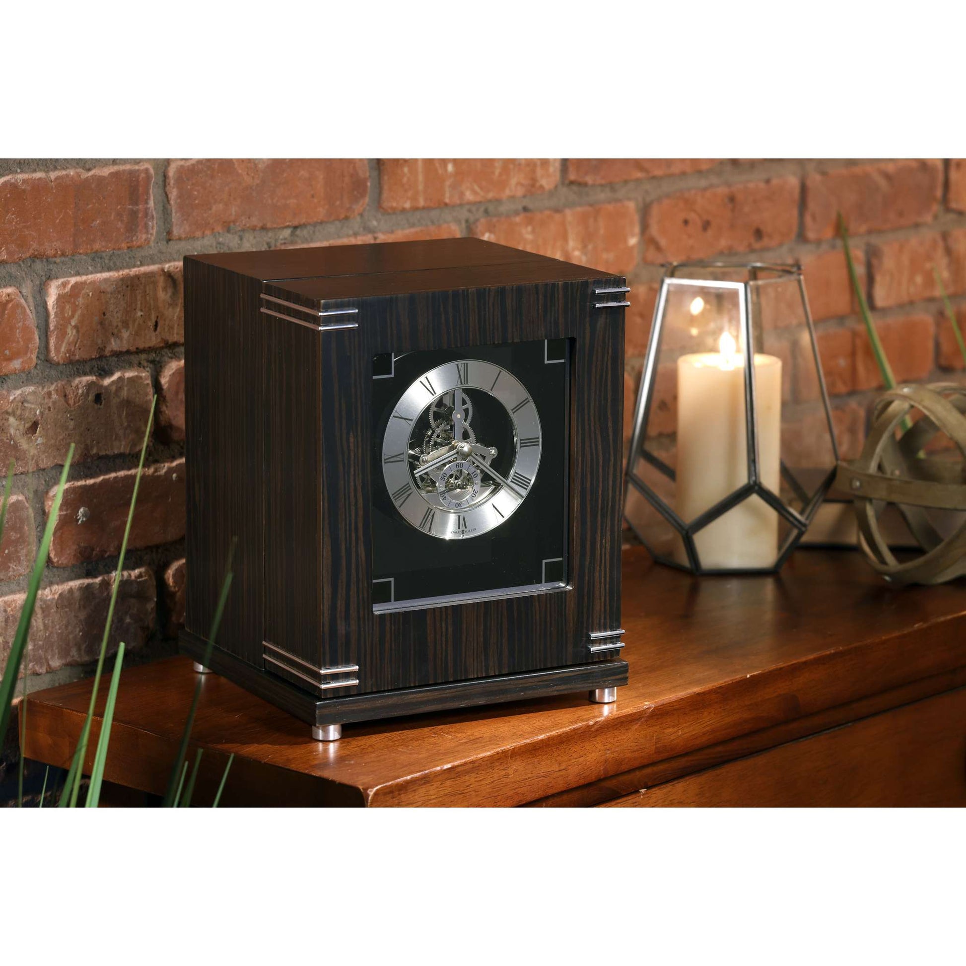 Urne d'horloge Midtown