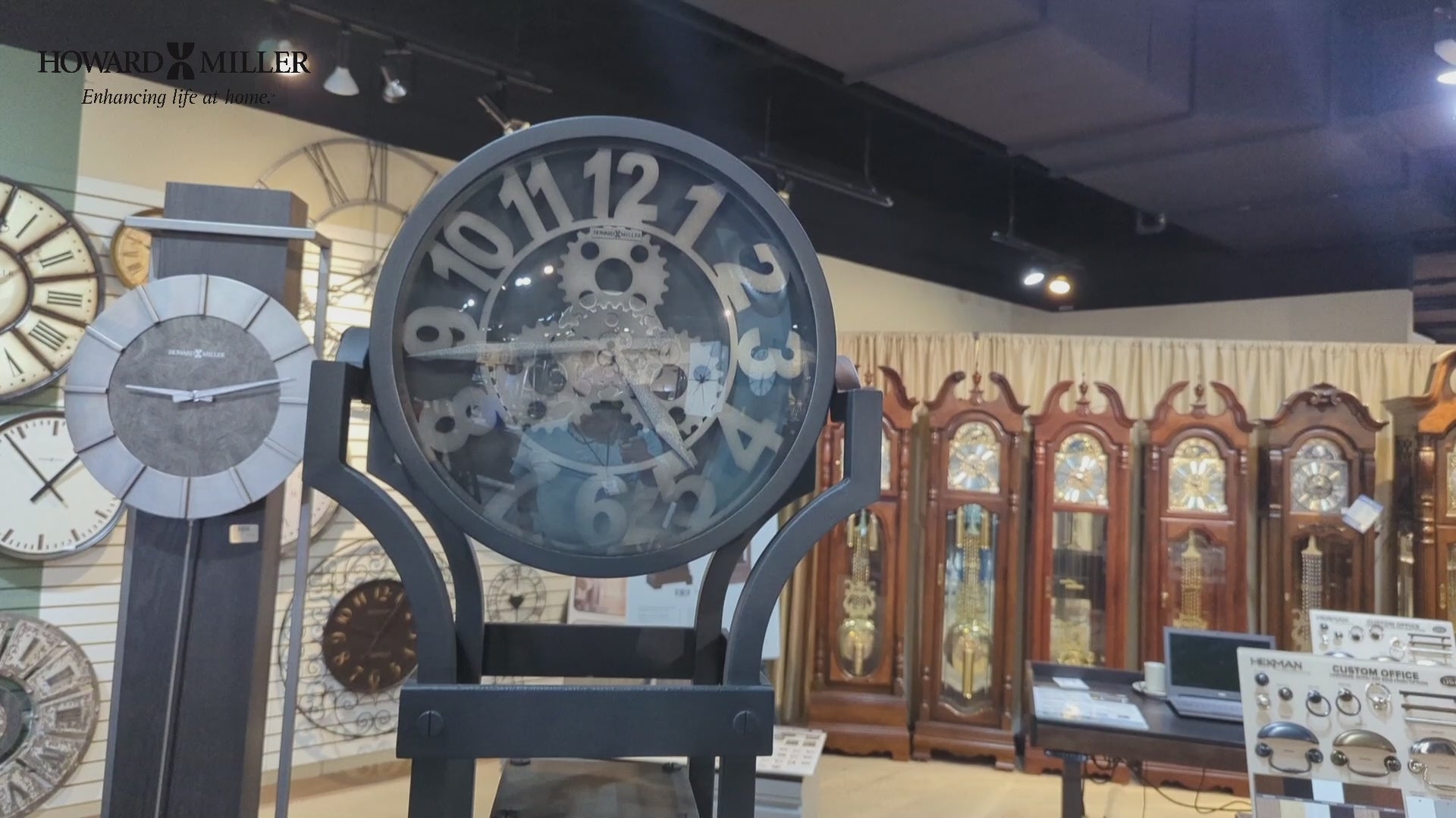 Horloge de parquet Hourglass III