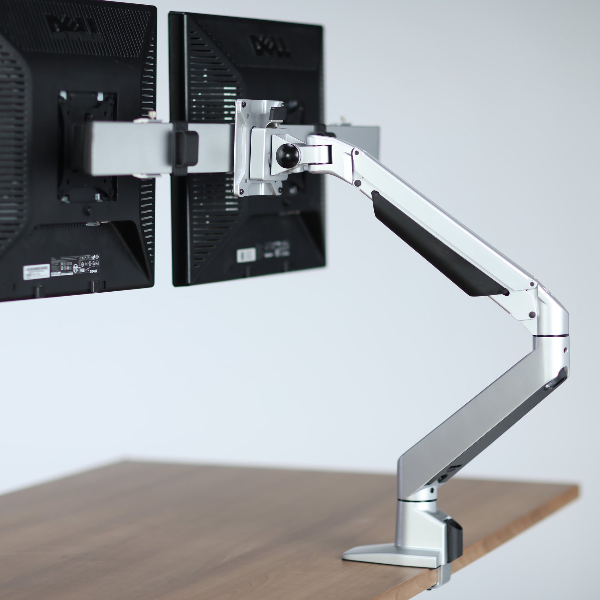 991005 Dual Monitor Arm