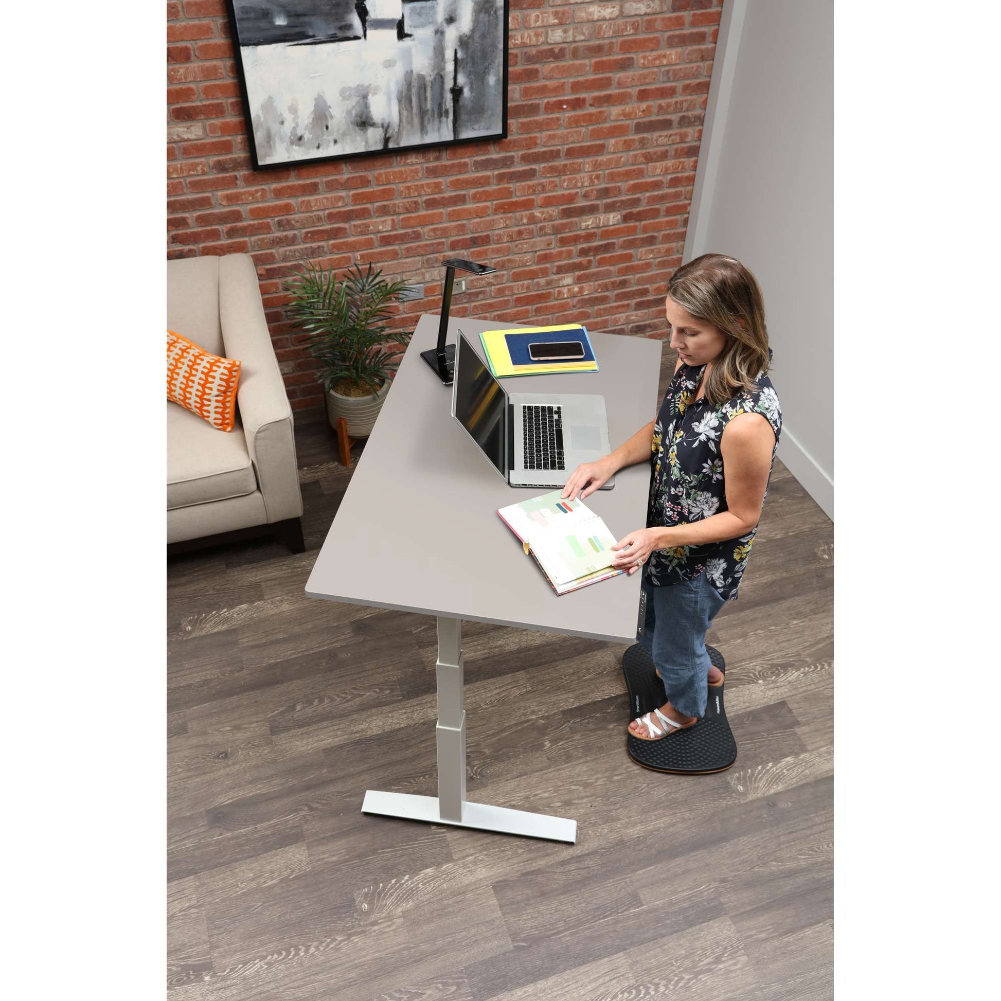 Bureau SmartMoves de 60 po et base réglable en hauteur